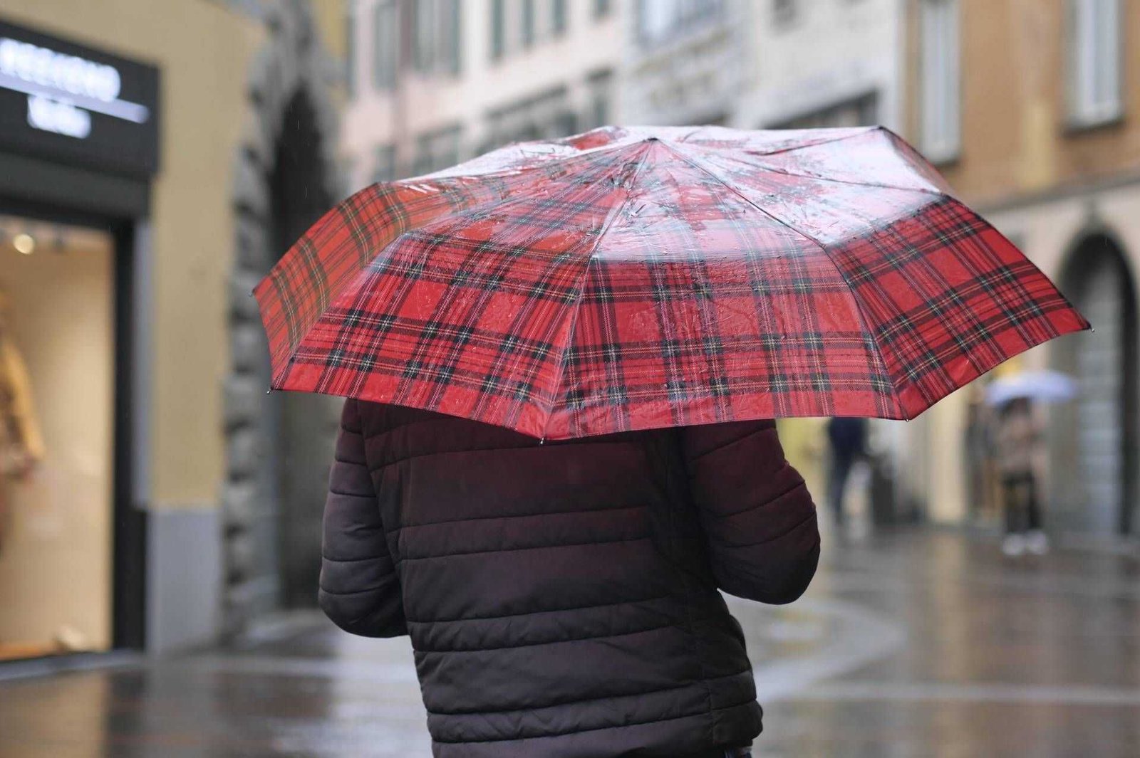 Temporali senza tregua: Veneto in arancione, pioggia in 15 regioni